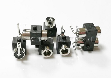 DC電源插座怎么樣使用？